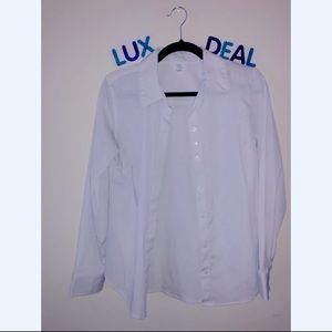 White long sleeve button front dress shirt Fits like Medium